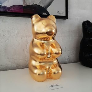 gold Bär bären figur Kunst wien jelly bear jellypoolbear lumi Bär Plastik Figur Manuel Stepan nft wien nft artist